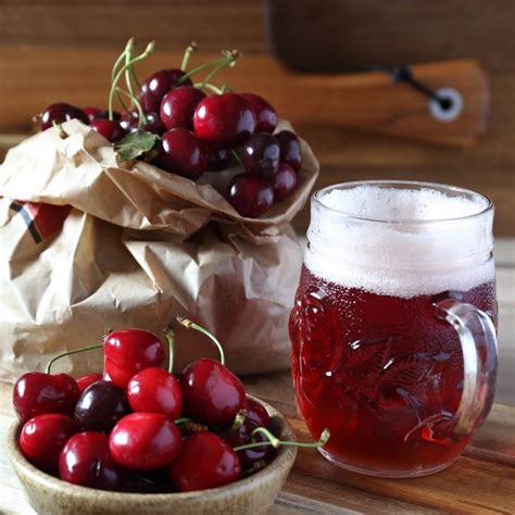 Вишневое пиво и десерты