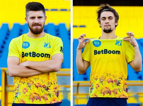 История появления НЗНП на футболках клуба Ростов