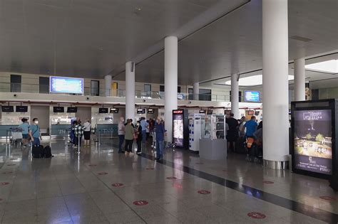 Какие варианты размещения есть в аэропорту Тбилиси