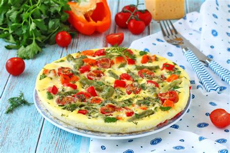 Омлет с овощами на костре