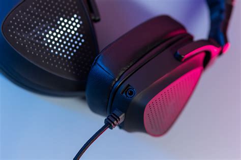 Как активировать микрофон на наушниках Asus ROG Delta