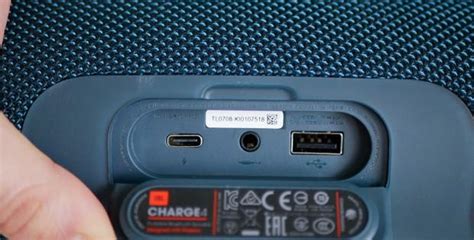 Подключение флешки к колонке JBL Charge 3