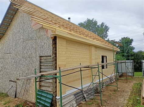 Установка и отделка кровли