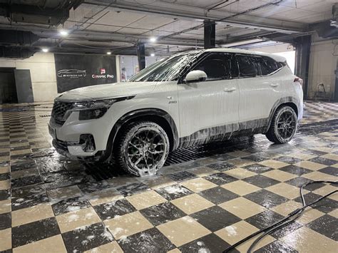Этапы подготовки автомобиля перед нанесением лака