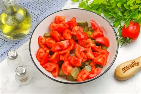 Сон с маринованными огурцами и помидорами